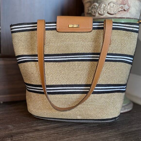 Eric Javits Squishee straw Tote bag - Picture 3 of 11